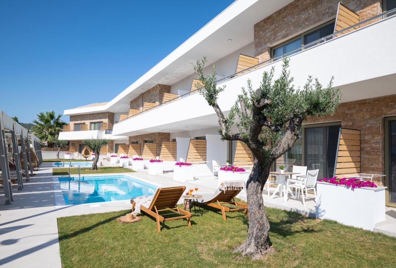 Imagine Luxury Suites Nikiti  Luaran gambar