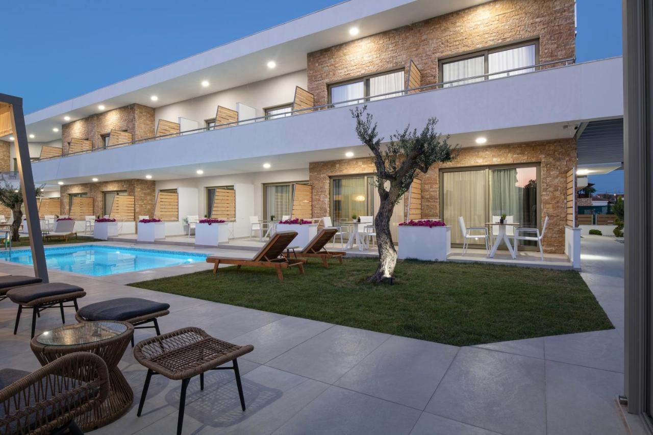 Imagine Luxury Suites Nikiti  Luaran gambar