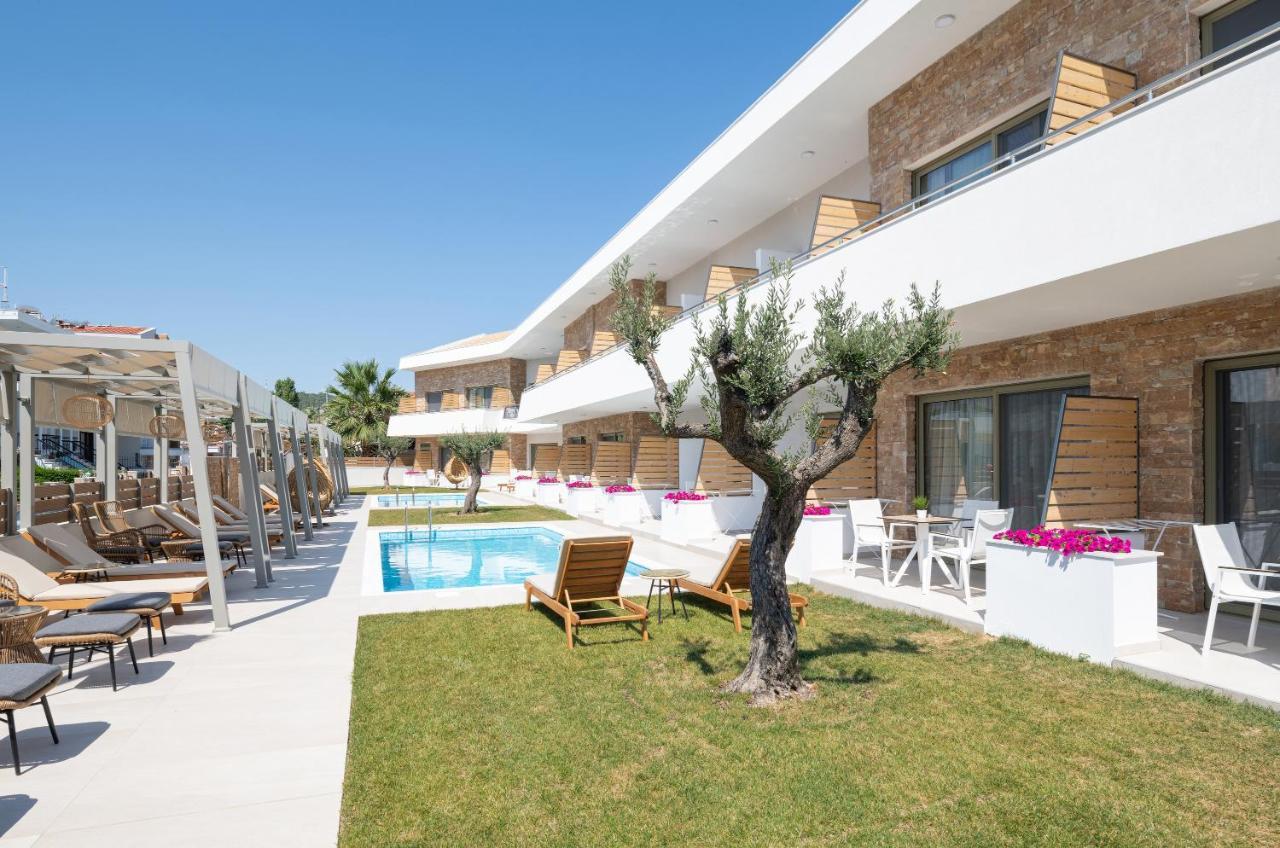 Imagine Luxury Suites Nikiti  Luaran gambar