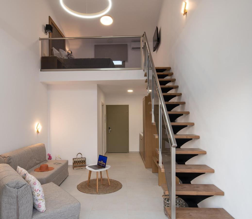 Imagine Luxury Suites Nikiti  Luaran gambar