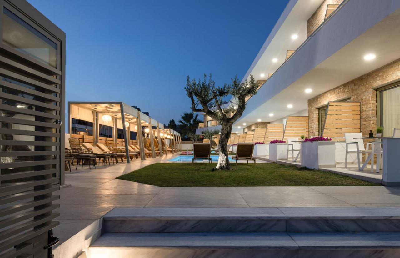 Imagine Luxury Suites Nikiti  Luaran gambar