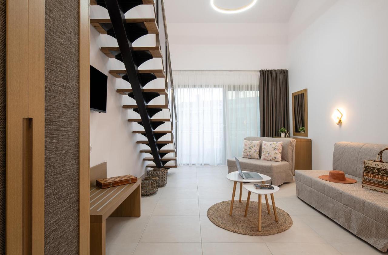 Imagine Luxury Suites Nikiti  Luaran gambar